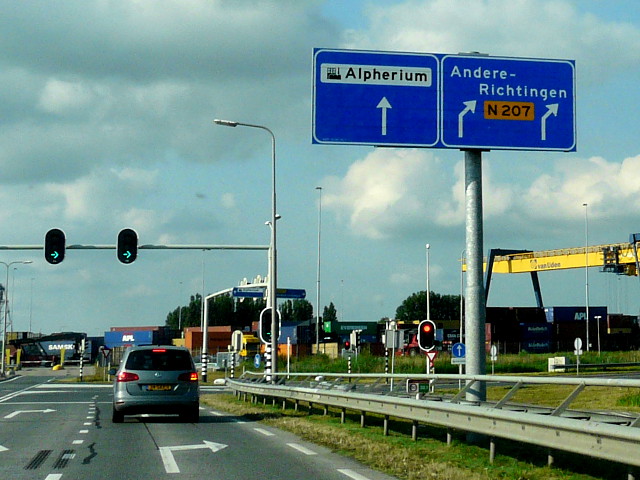 P1070575n207anderestreepjehoofdletters