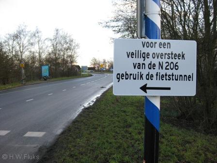 n206oversteek