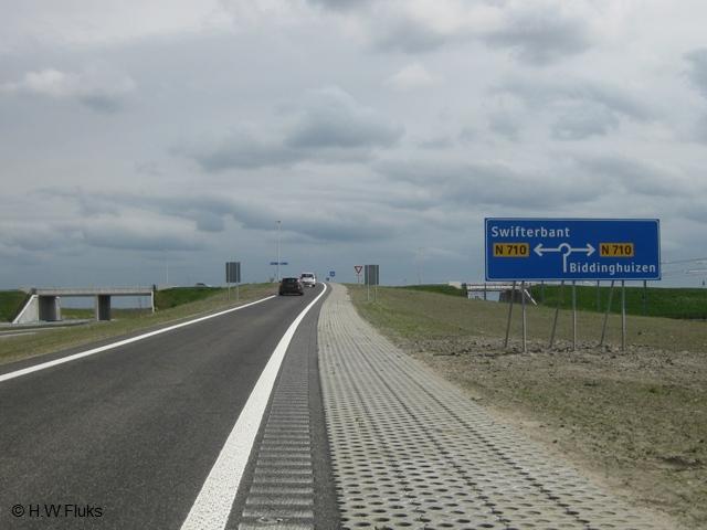 n710_9788