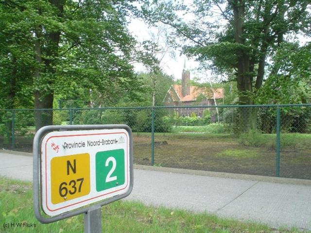 n637