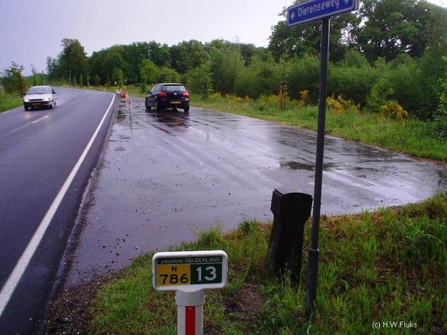 n786