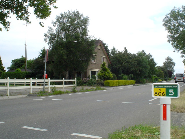 DSC07226n806
