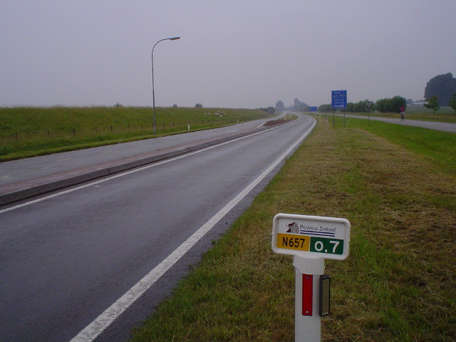 DSC07386n657