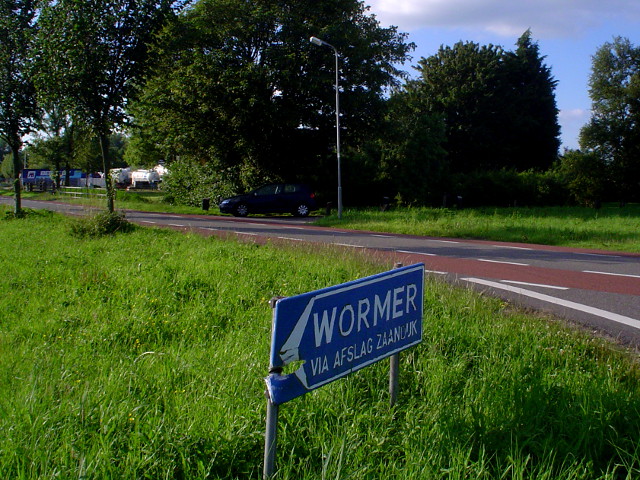 DSC07443a7wormer3