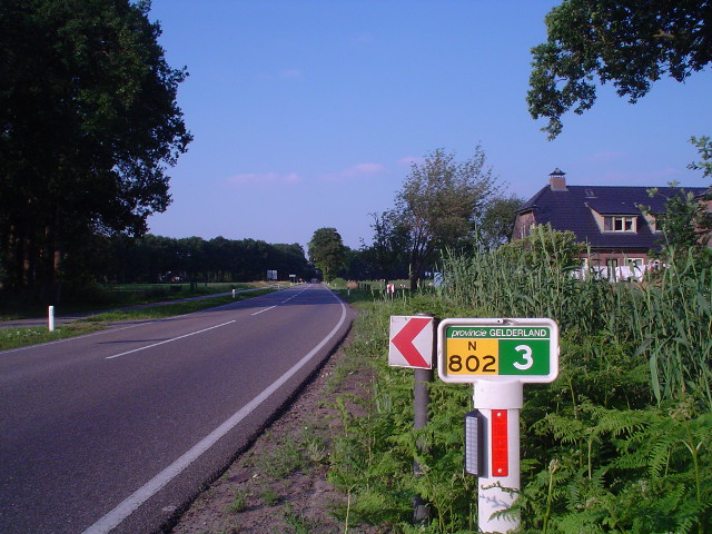 DSC07468n802