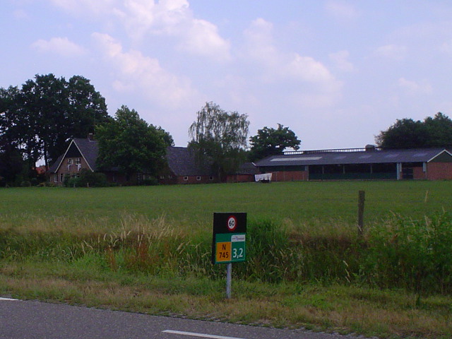 DSC07638n745