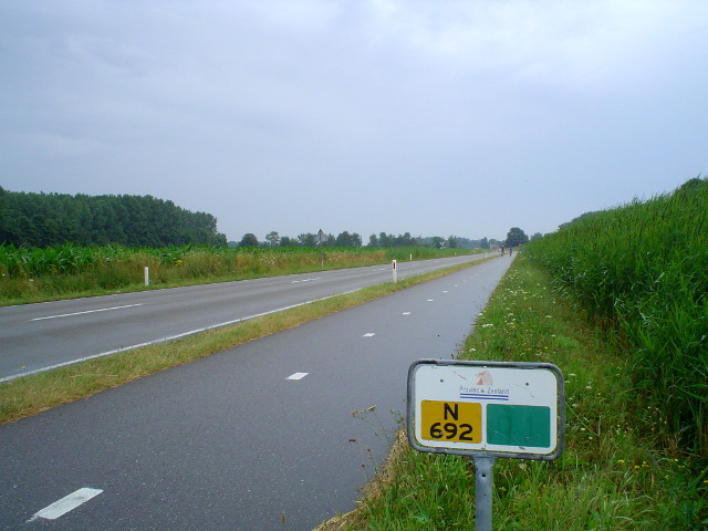 DSC07747n692