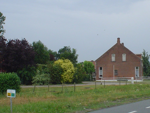 DSC07751n689