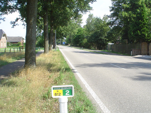 DSC07851n812