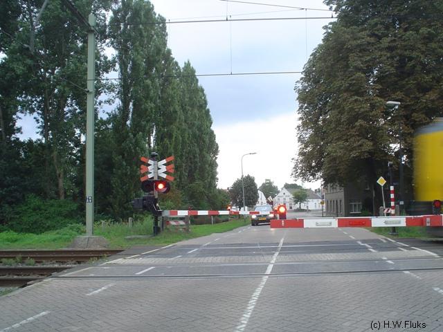 n563b