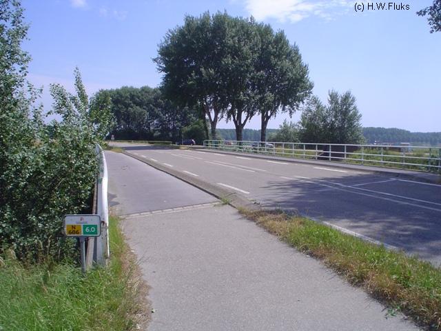 n686