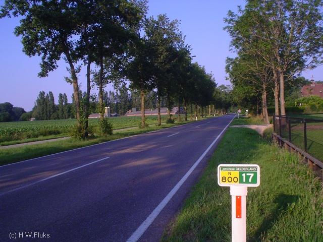 n800