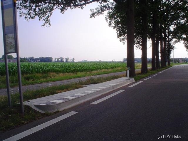 n826