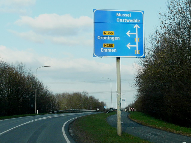P1210739n366
