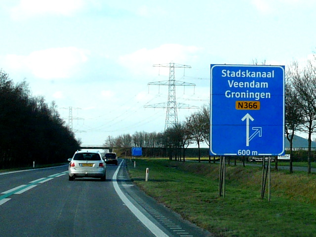 P1210740n366