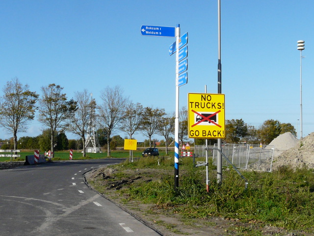 P1290475n359oudnotrucks