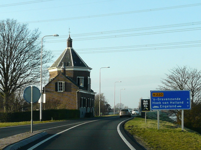 P1290698n220