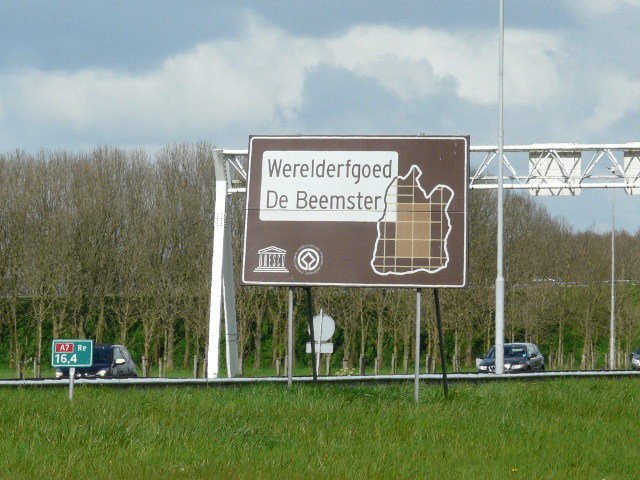 P1240065bruindebeemster