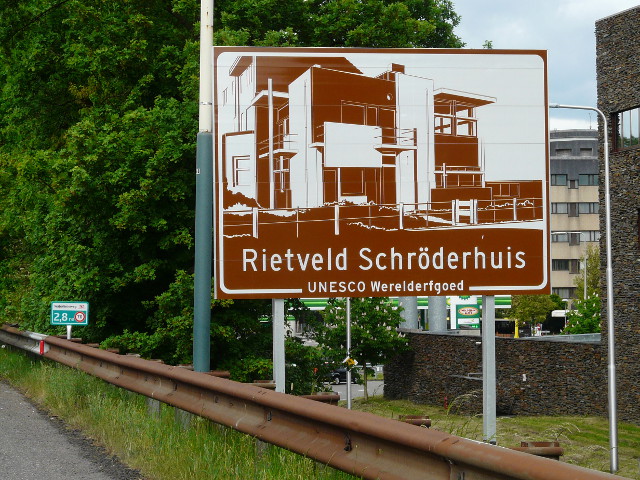 P1240867bruinrietveldschroderhuis