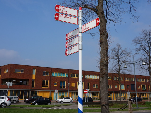 DSC03647f325wf325nijmegen