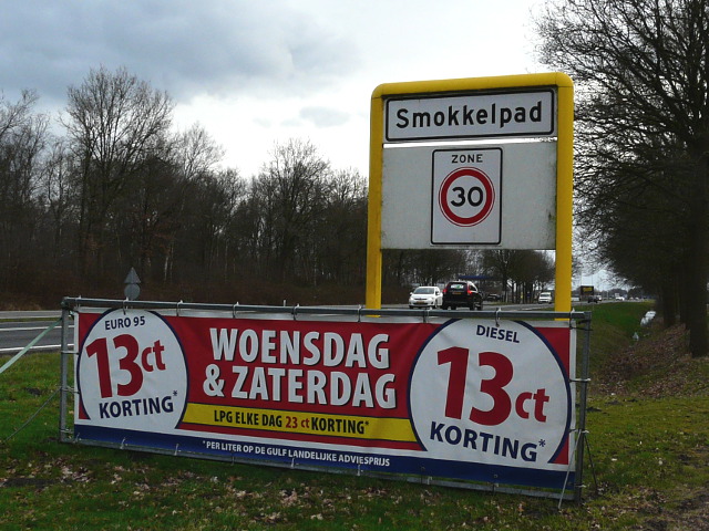P1300557vzpsmokkelpad