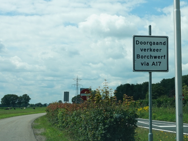 DSC09012a17parallelweg