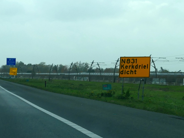 P1190168n831geel