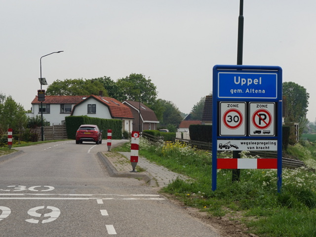 DSC01725uppel_b