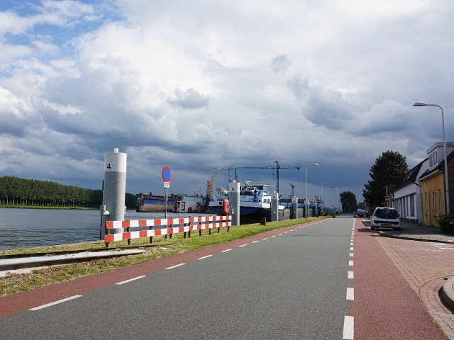 DSC03213sluiskil_z