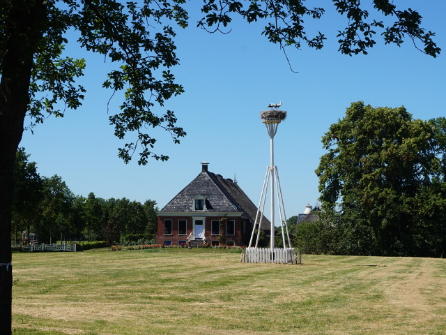 DSC03438buitenpost_z