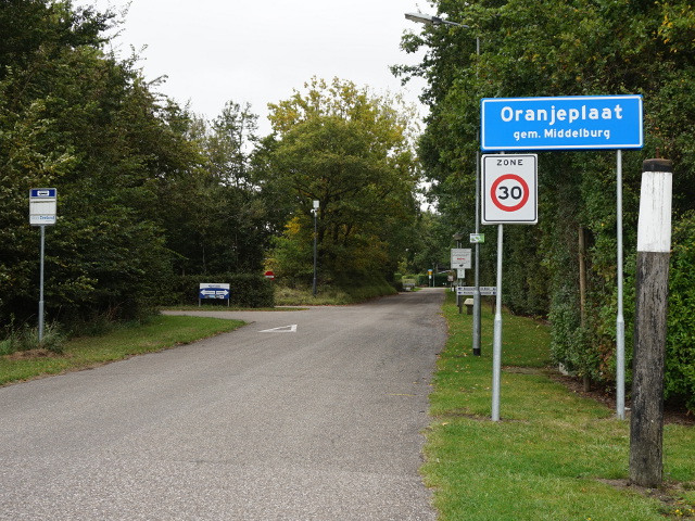 DSC05279oranjeplaat_b