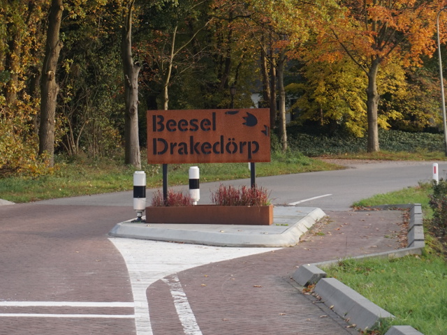 DSC06369beeseldrakedorp_n