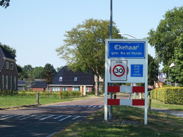 DSC01603ekehaar_b