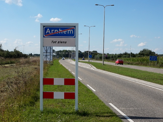 DSC03677arnhem_e