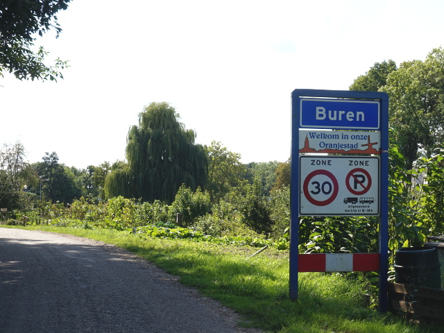DSC03750buren_b