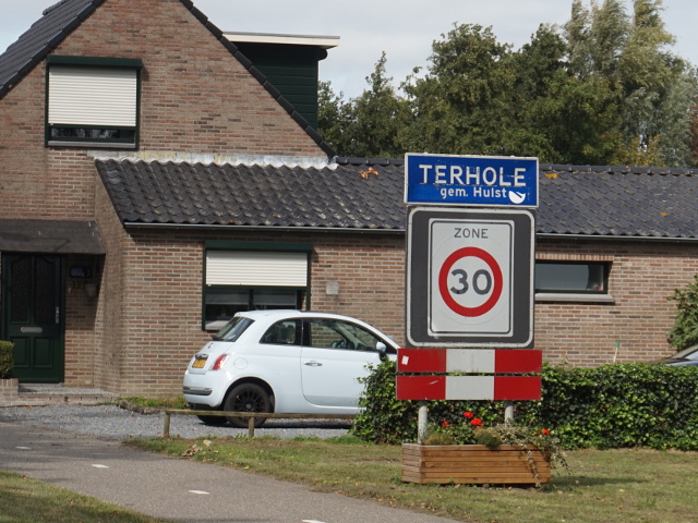 DSC04346terhole_b