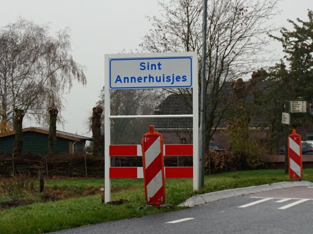 DSC08196sintannerhuisjes_w