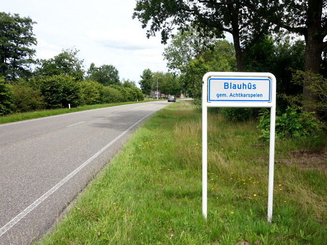 DSC09766blauhus_w