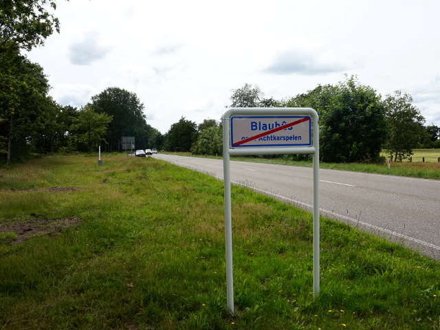 DSC09768blauhus_e