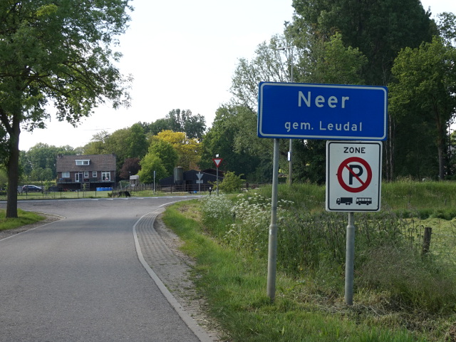 DSC08815neer_b