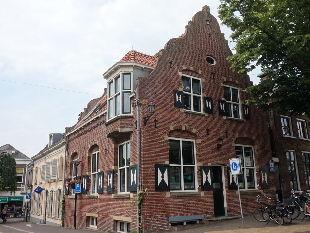 DSC00140aalten_z