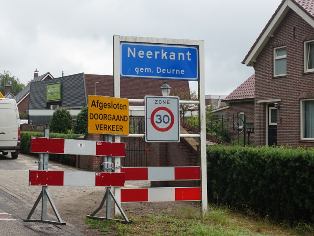 DSC00317neerkant_b
