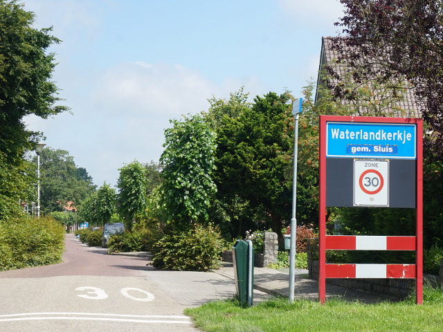 DSC00818waterlandkerkje_b