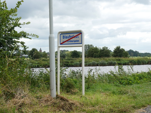 DSC02689blauforlaet_e
