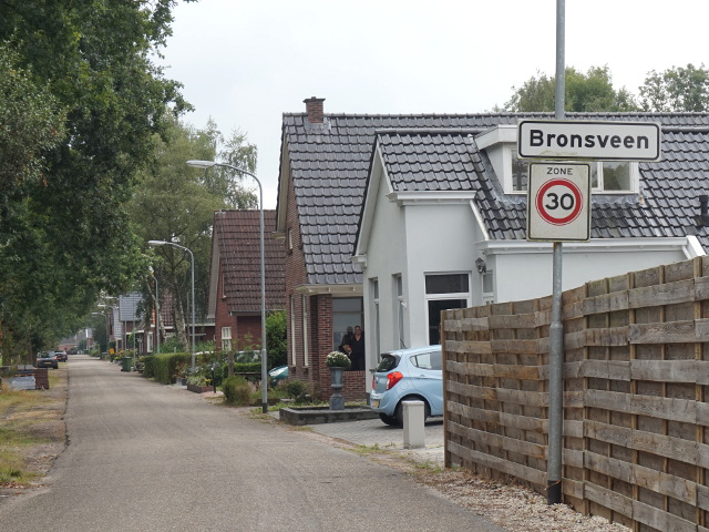 DSC02371bronsveen_w