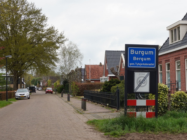 DSC08359burgum_b