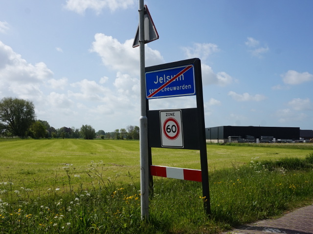 DSC08461jelsum_e