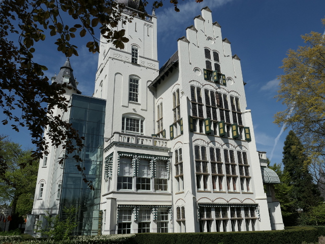 P1030363vught_z