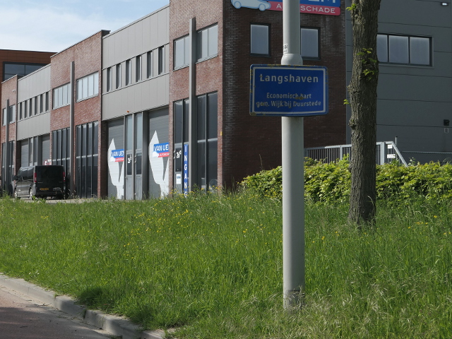 P1050394langshaven_w
