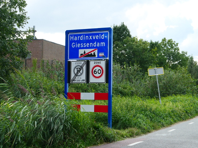 P1120002hardinxveldgiessendam_ee